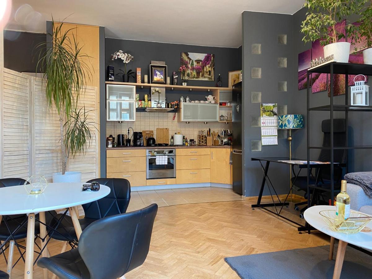 Apartament Przy Plazy W Centrum Gdyni - Prywatny Parking! 그디니아 외부 사진