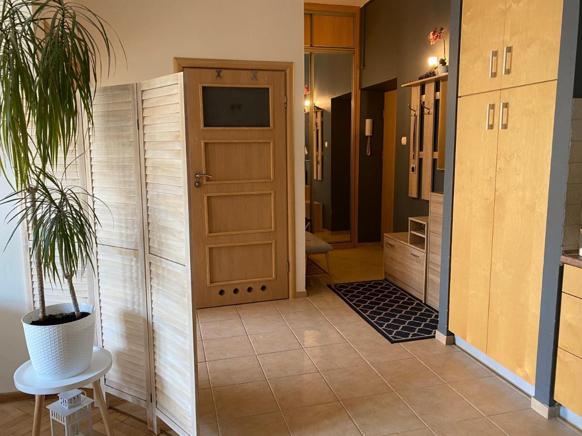 Apartament Przy Plazy W Centrum Gdyni - Prywatny Parking! 그디니아 외부 사진